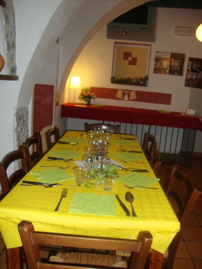 Ecovillaggio Torri Superiore Экстерьер фото