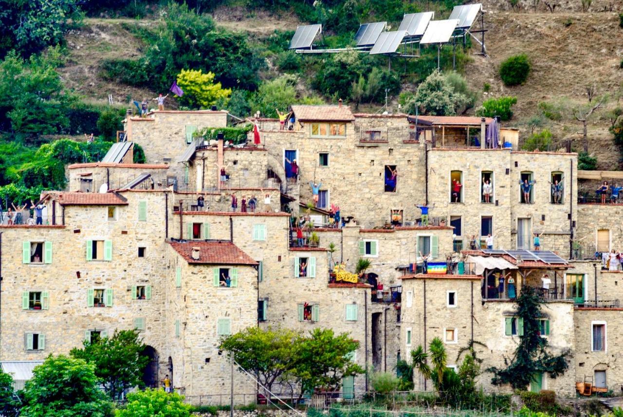 Ecovillaggio Torri Superiore Экстерьер фото